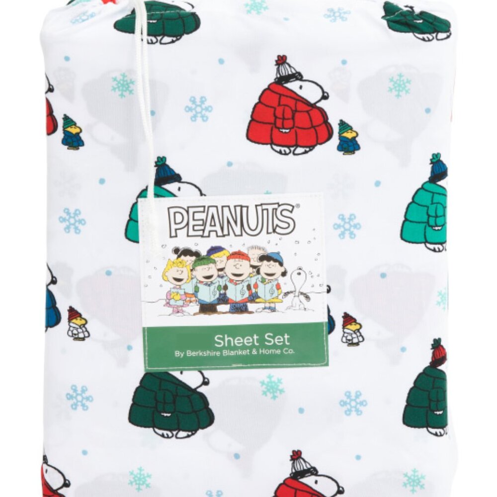 Snoopy Winter Puffer Sheet Set - NWT